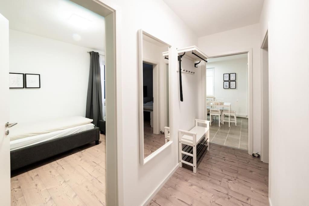 Modernisiertes Altbau 3-Zi Apartment Ринтелн Екстериор снимка