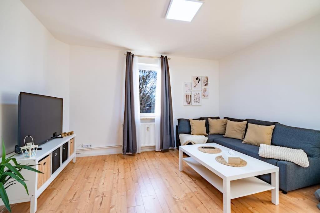 Modernisiertes Altbau 3-Zi Apartment Ринтелн Екстериор снимка